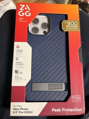 Denali Snap Kickstand Case for New iPhone 6.9" Pro (2024) – Navy ZAGG